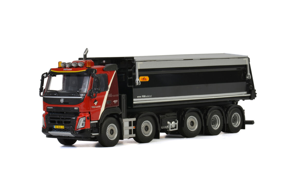 Volvo FMX 6x6 with a Grunwald - Grunwald semitrailers