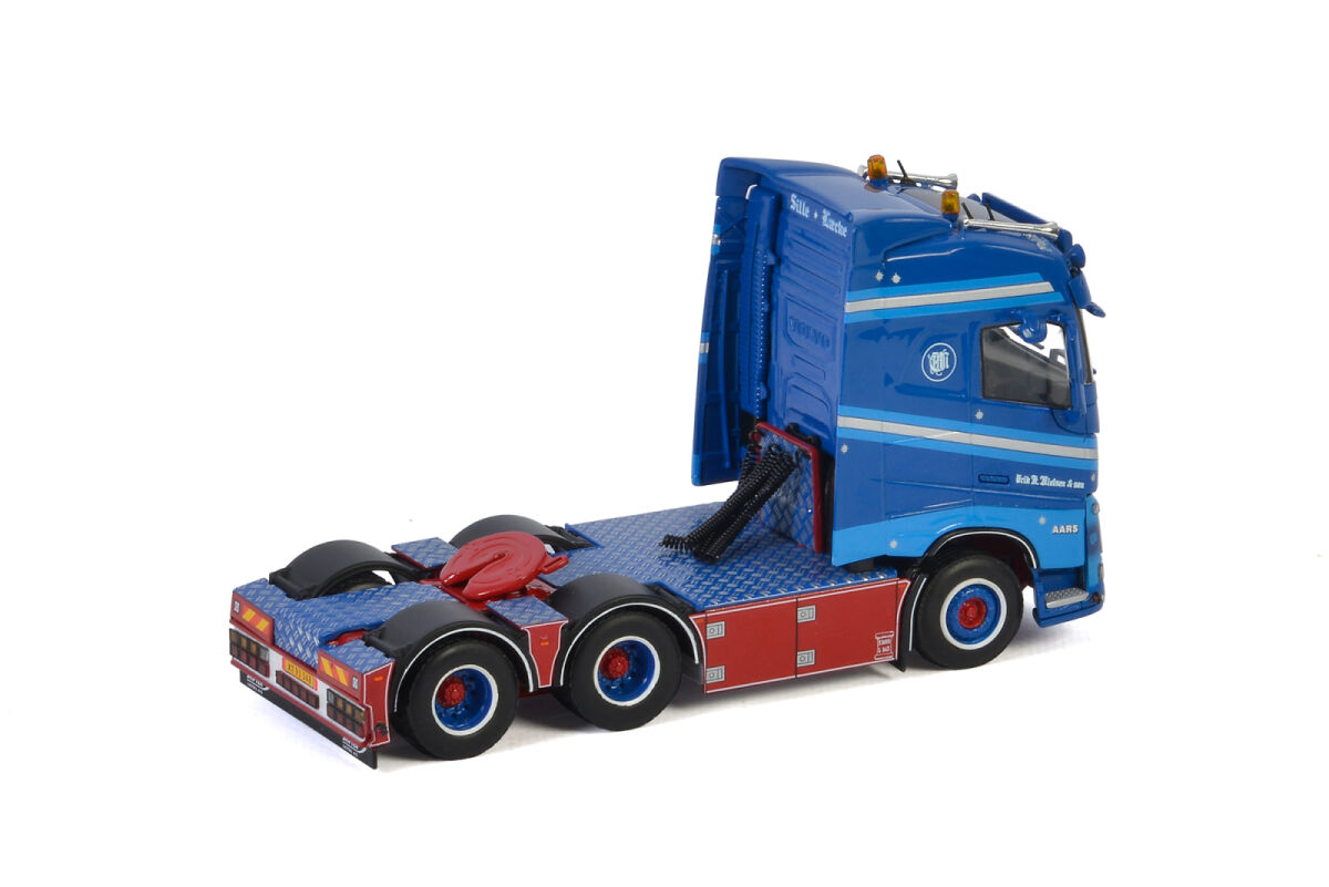 Erik M Nielsen en Son; VOLVO FH4 GLOBETR | WSI Models