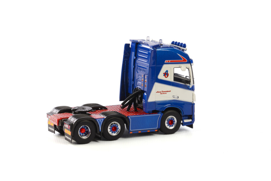 Anton Oosterheerd; VOLVO FH 4 GLOBETROTT | WSI Models