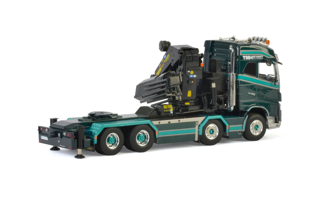 TM Hansen; VOLVO FH4 GLOBETROTTER 8x4 | WSI Models