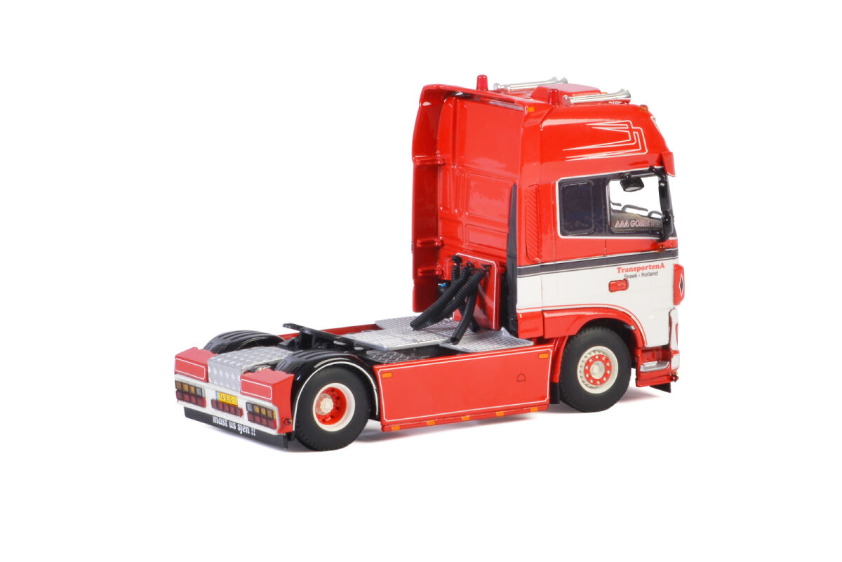 Transportena; DAF XF SUPER SPACE CAB 4x2 | WSI Models