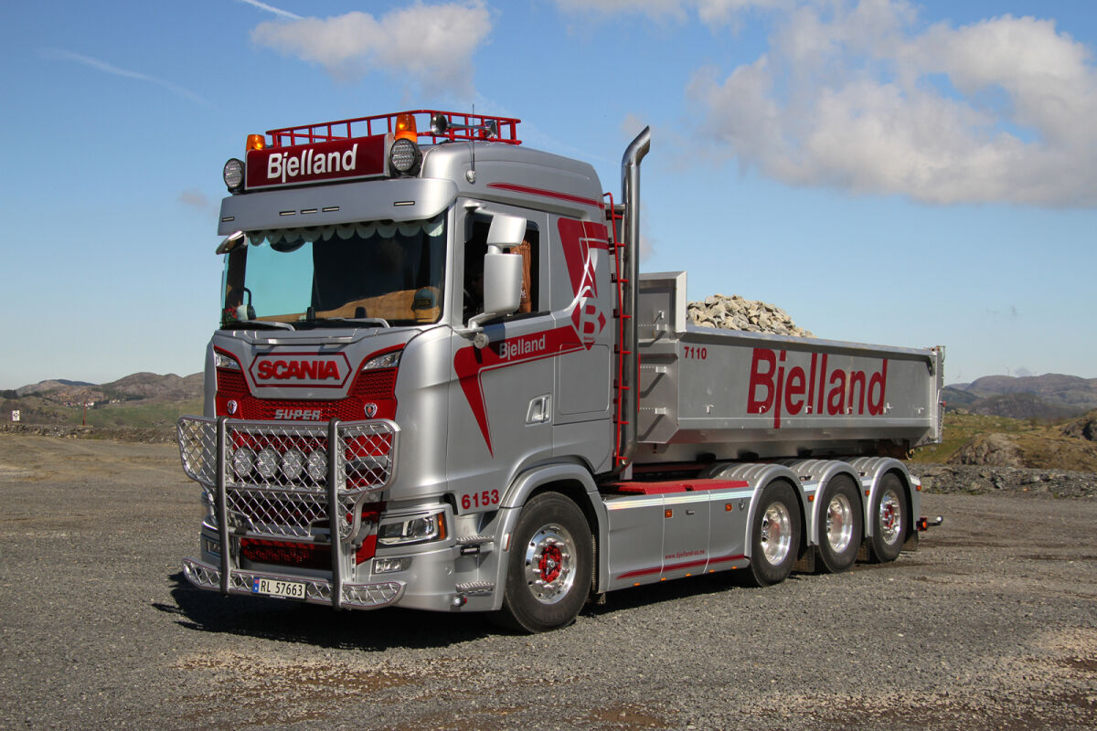 Bjelland; SCANIA S NORMAL CS20N 8X4 RIG | WSI Models
